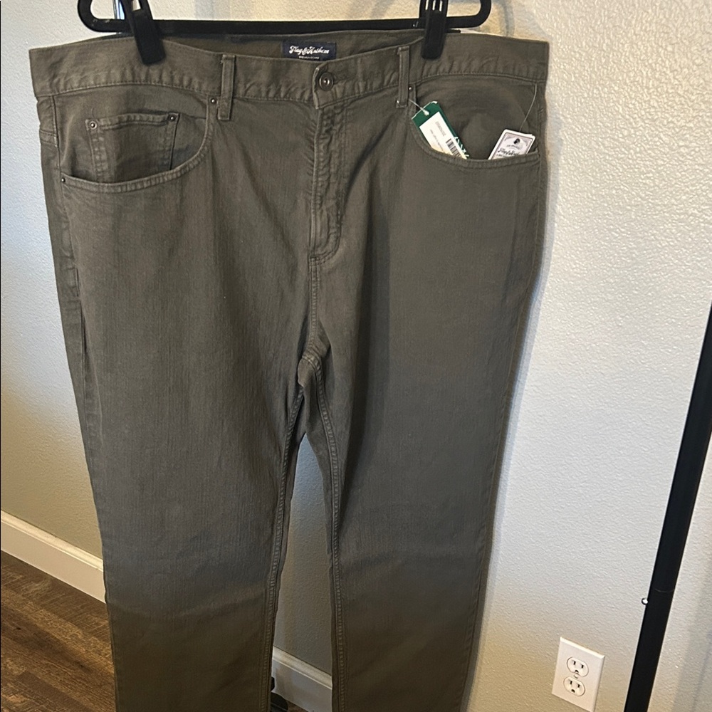Stylish Flag & Anthem Men's Nashville Straight Jeans in Olive NWT
